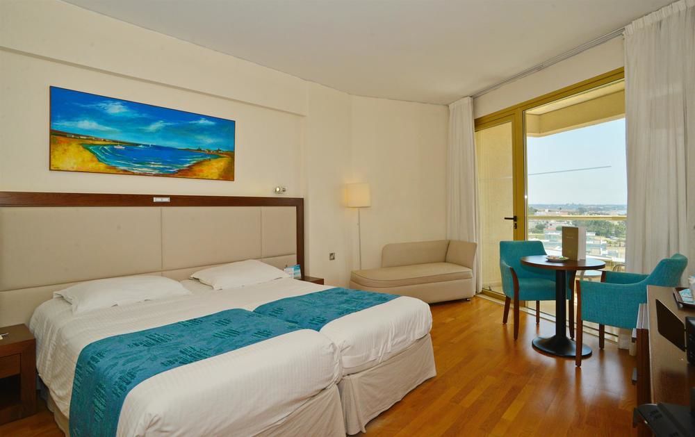 Golden Bay Beach Hotel Larnaca Exteriér fotografie